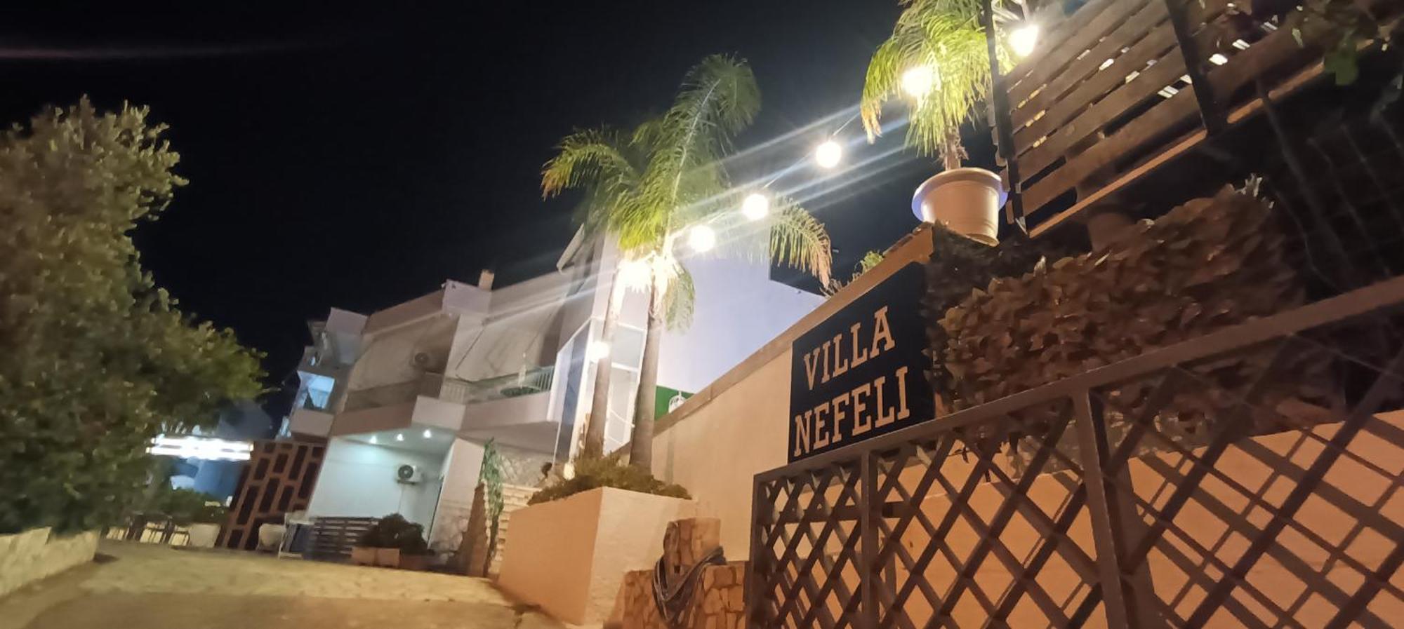 Nefeli Вілла *